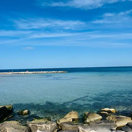 Aurora's Апартаменти Барі