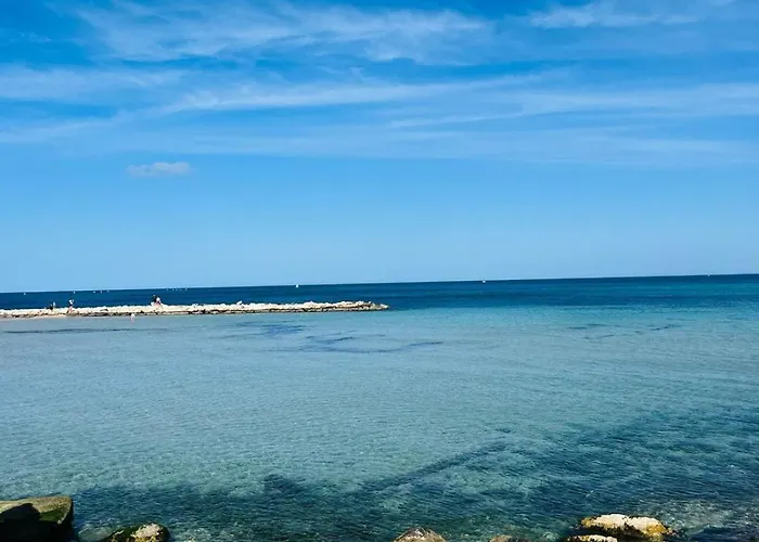 Aurora's דירה בארי